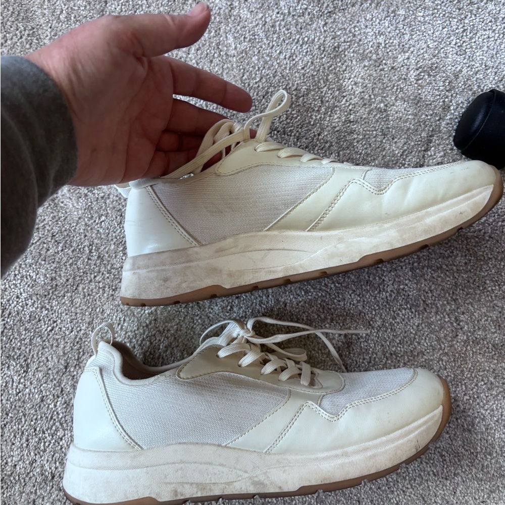 Banana Republic Off-White Women's Lace-Up Sneakers